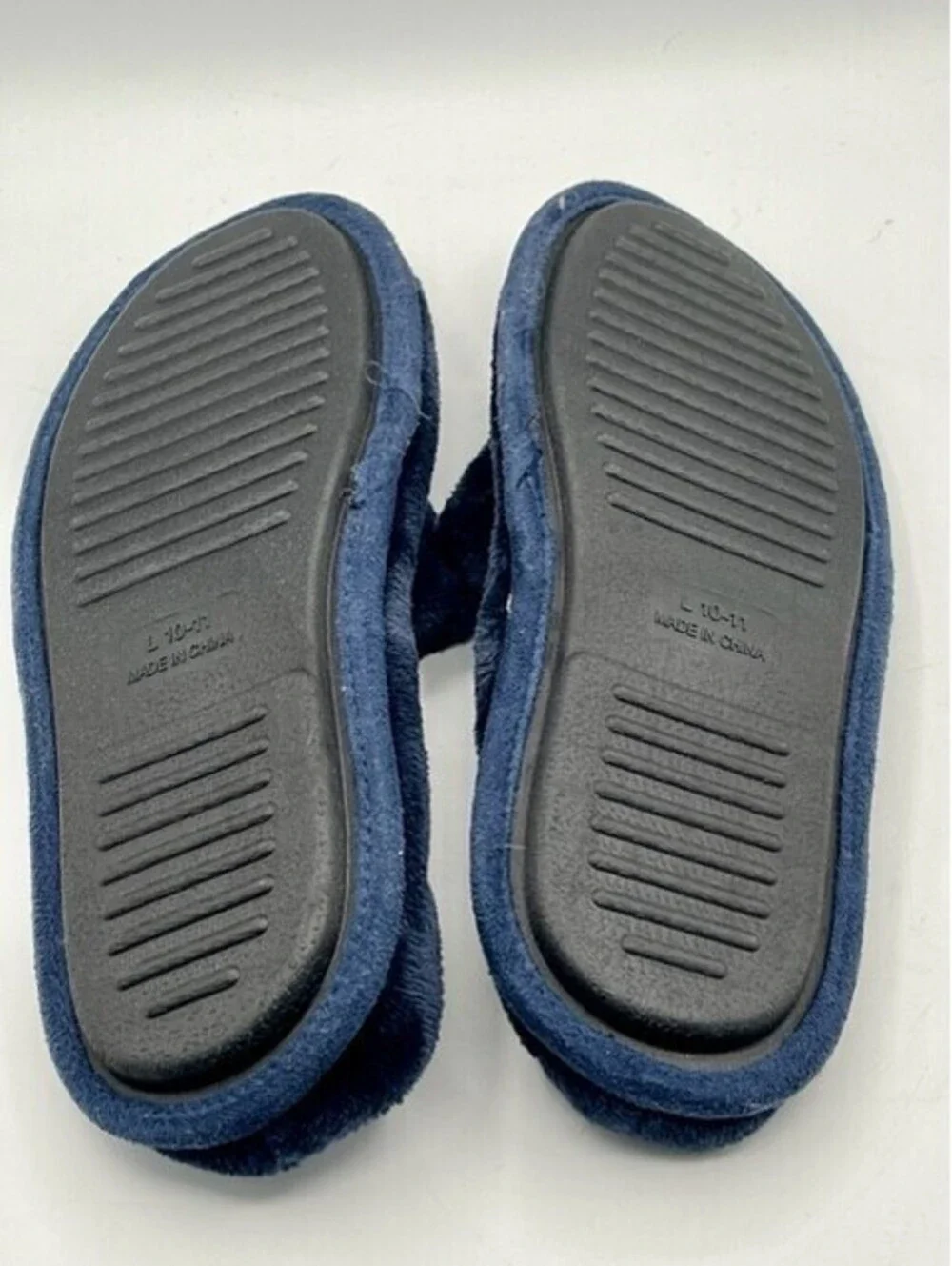 Geoffrey Beene Brand Comfort House Slippers In Color Navy